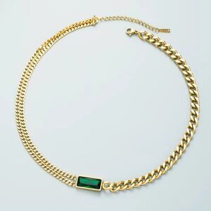 Green crystal minimalist necklace #735